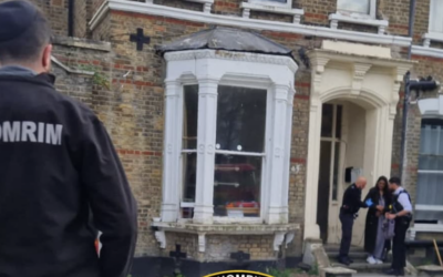 Shomrim volunteers and Metropolitan Police officers outside a Jewish boys’ school in Stamford Hill following an alleged antisemitic assault on a schoolboy. Credit: Shomrim/X