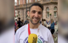 Yoni Finlay after completing the Great Manchester Run half-marathon, less than eight months after being injured in the Heaton Park synagogue terror attack. Credit: Manchester Evening News (MEN)