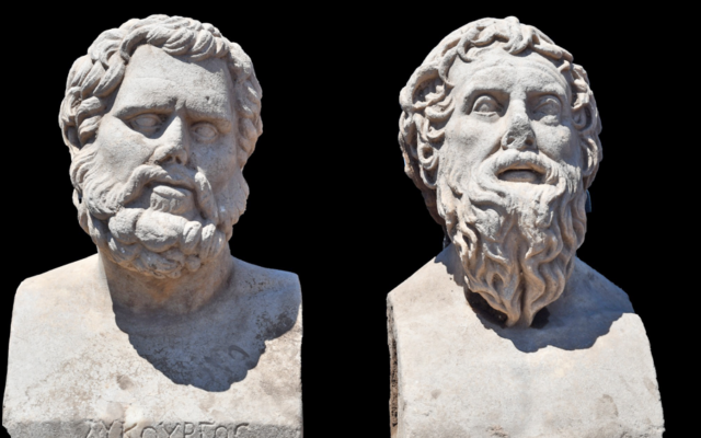 The newly uncovered statues (Israeli Antiquities Authority)