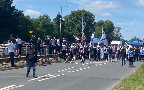 Jewish and pro-Palestinian protest and counter protest over Israel Real Estate Fair, Edgware. Pic: Michelle Rosenberg 14th June 2026