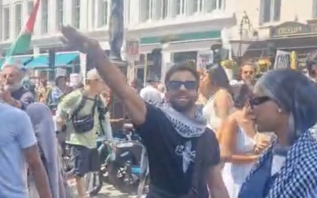 Mohammed Alamrein performing the salute. His attempts to claim he had been waving to encourage pro-Palestinian marchers to move on were not accepted by the court (Credit: Stop the Hate)