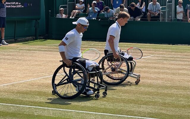 Guy Sasson alongside partner Niels Vink