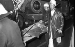 Emergency services evacuate residents of a Jewish retirement home in Munich after it was targeted in an arson attack on February 13, 1970, in which seven Holocaust survivors were killed. (IMAGO/Heinz Gebhardt via Reuters Connect)