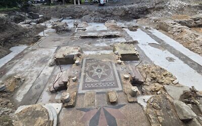 The *bimah* of the Great Synagogue of Vilna. Photo: Jon Seligman, Israel Antiquities Authority.