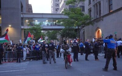Pro-Palestinian protesters demonstrated against the "Great Israel Real Estate" event at the Park East Synagogue in Manhattan on May 5, 2026, in New York City. (Selcuk Acar/Anadolu via Getty Images via JTA)