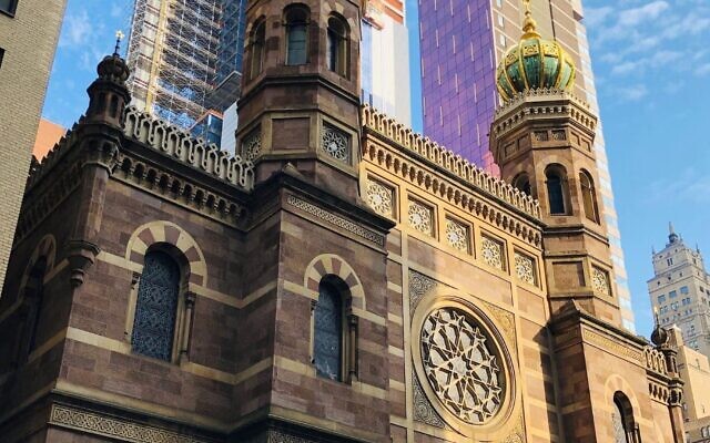 This image shot on May 20, 2019 shows New York Central Synagogue on Lexington avenue. (DANIEL SLIM/AFP via Getty Images via JTA)