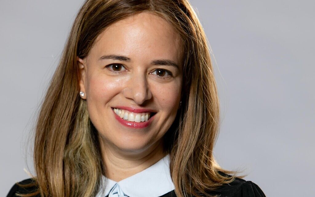 Dr. Nechumi Yaffe