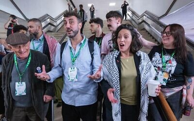 British Palestinian artist Lubna Speitan (second from right) who moved the Zionism is Racism motion at the Green Party Conference in Brighton, Sunday 4 October 2026. Pic: Church Times