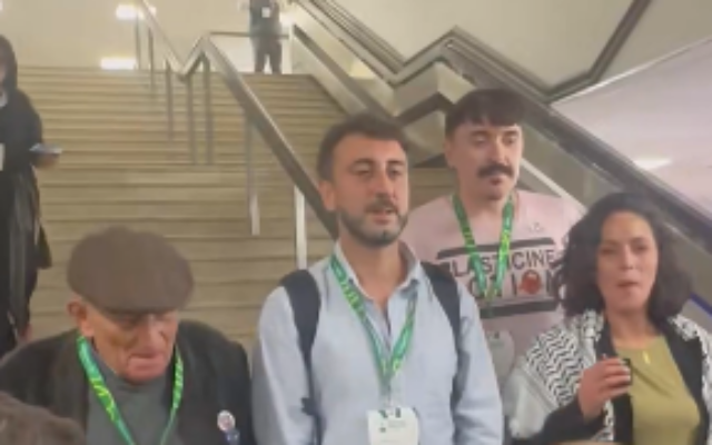 Lubna Speitan (r) with other members of "Greens for Palestine" in the wake of Sunday's conference vote