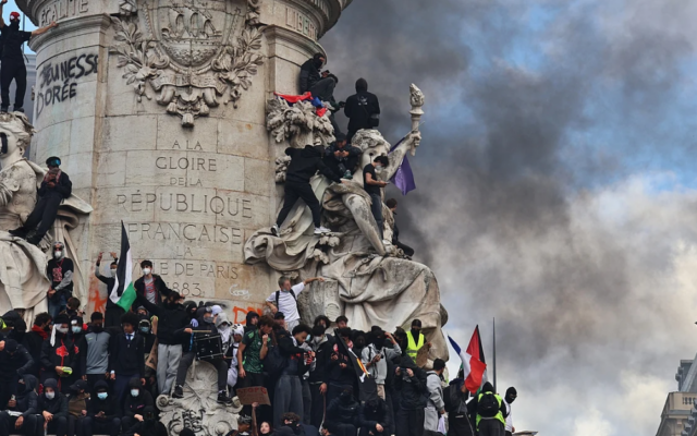 Protests in France have taken place throughout October (Creative Commons/FreCha)