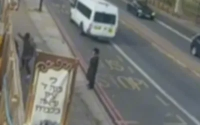 CCTV footage appearing to show one of the assaults in Stamford Hill. (Credit: Shomrim)